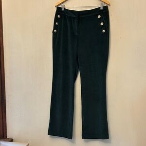 Maison d’ Amelie Hunter green velvet feel pants Gold button accents size 10 EUC